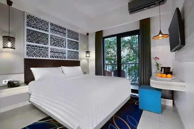 Aston Ocean Suite