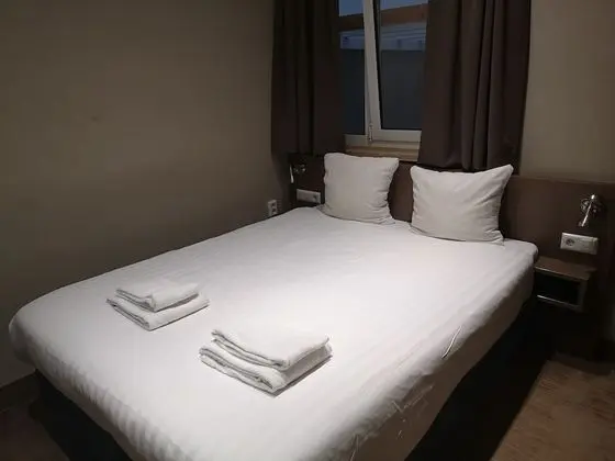 Economy Tek Büyük Yataklı Oda