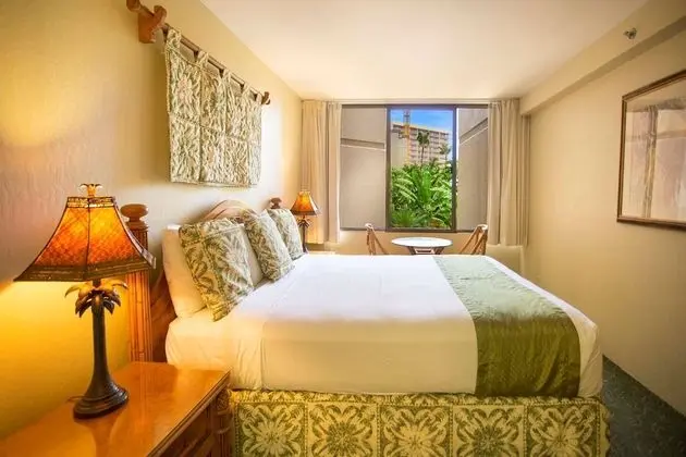 Oda, 2 Yatak Odası, 2 Banyolu, Bahçe Manzaralı