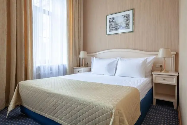 Comfort Tek Büyük Yataklı Oda