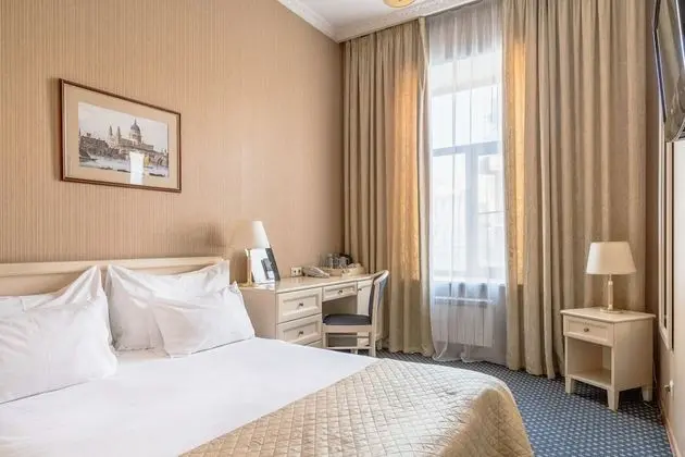 Comfort Tek Büyük Yataklı Oda