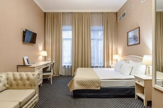 Deluxe Tek Büyük Yataklı Oda