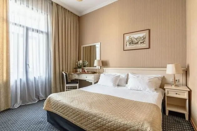 Superior Tek Büyük veya İki Ayrı Yataklı Oda