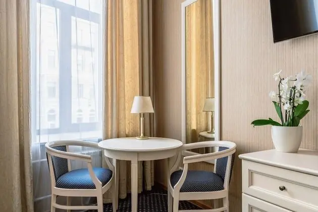 Superior Tek Büyük veya İki Ayrı Yataklı Oda