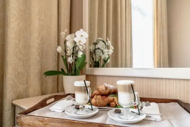 Superior Tek Büyük veya İki Ayrı Yataklı Oda