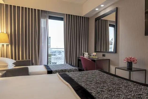 Superior Üç Kişilik Oda, Şehir Manzaralı