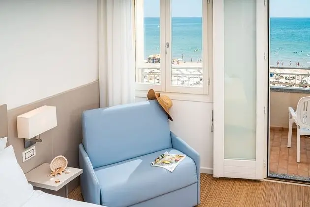 Classic Üç Kişilik Oda, Balkon, Denize Bakan