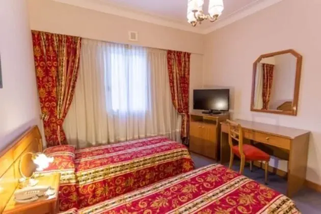 Standard Üç Kişilik Oda