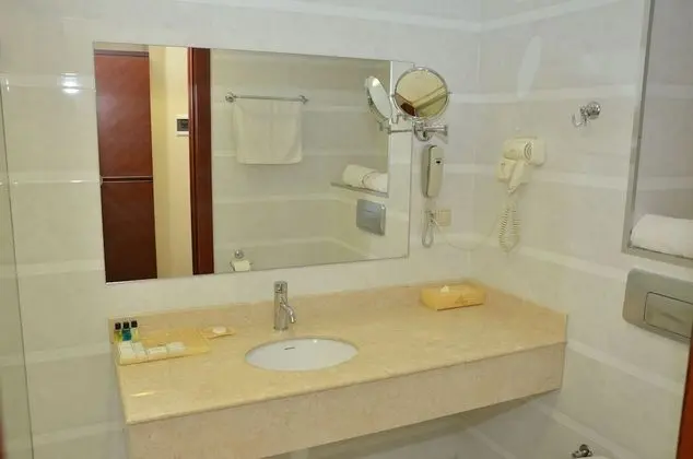 Standard Tek Büyük veya İki Ayrı Yataklı Oda