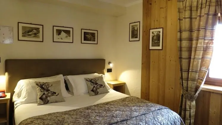 Economy Tek Büyük veya İki Ayrı Yataklı Oda