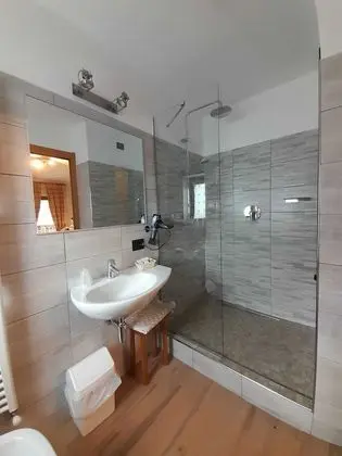 İki Ayrı Yataklı Oda, 2 Tek Kişilik Yatak