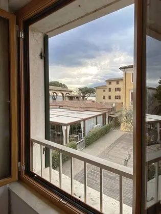 Comfort Tek Büyük veya İki Ayrı Yataklı Oda, Kısmi Göl Manzaralı