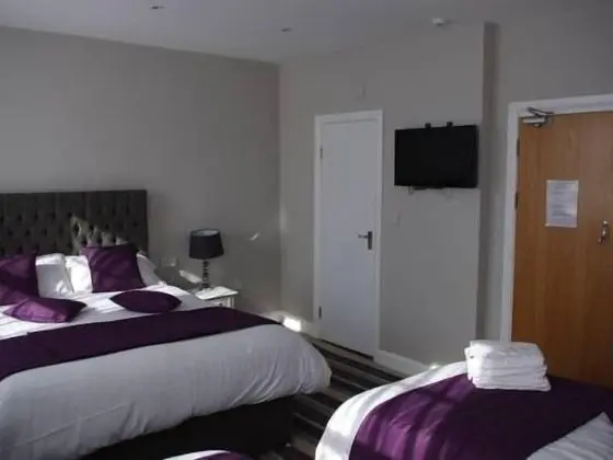 Dört Kişilik Oda, Banyolu/Duşlu