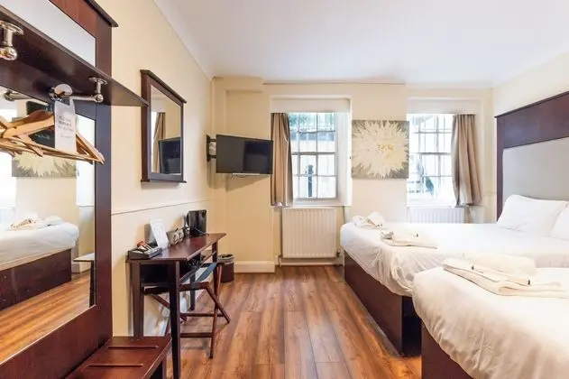 Üç Kişilik Oda, Banyolu/Duşlu (Double & Single Bed)