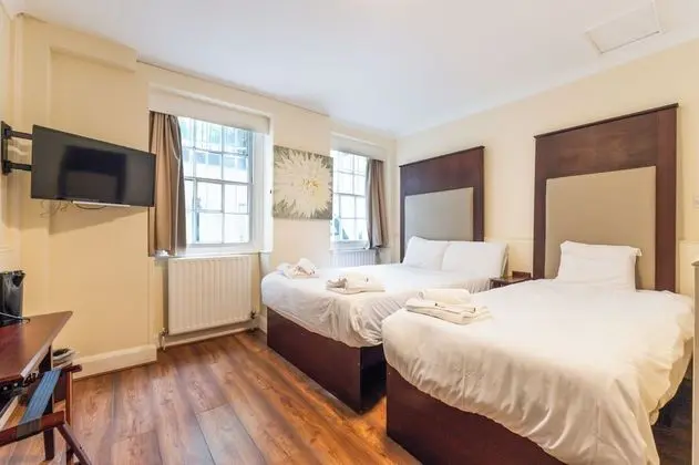 Üç Kişilik Oda, Banyolu/Duşlu (Double & Single Bed)