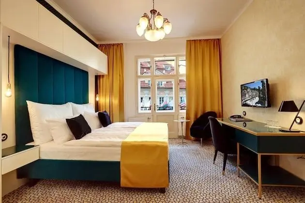 Comfort Tek Büyük Yataklı Oda, Şehir Manzaralı