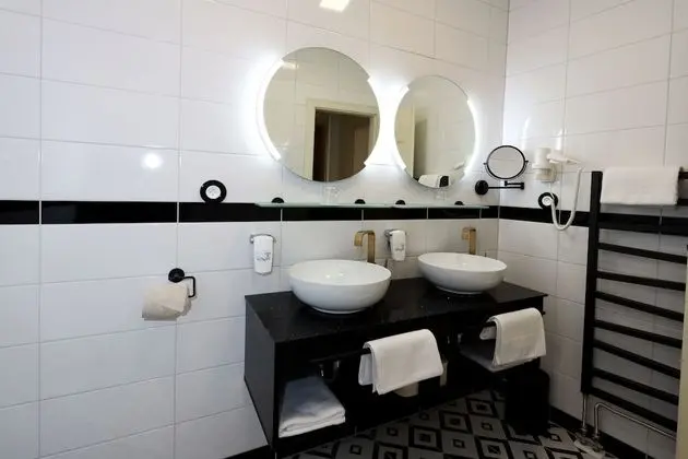 Comfort Tek Büyük Yataklı Oda, Şehir Manzaralı