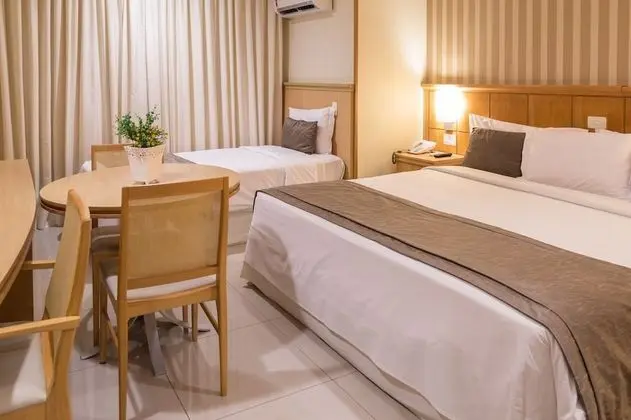 Luxury Tek Büyük Yataklı Oda