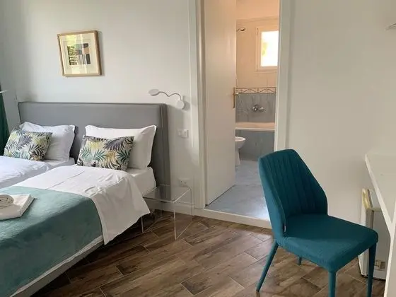 Tek Büyük Yataklı Oda