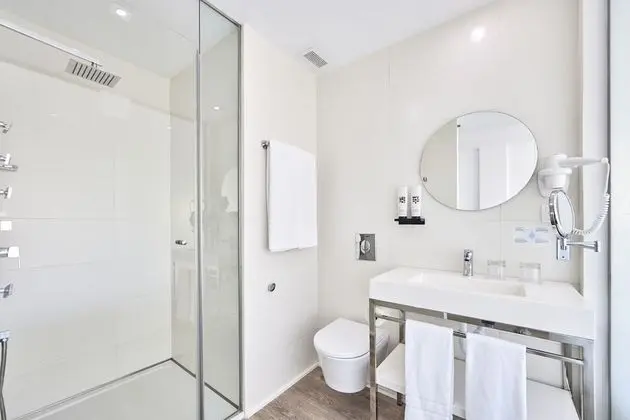 Deluxe Oda, Balkon, Havuz Manzaralı