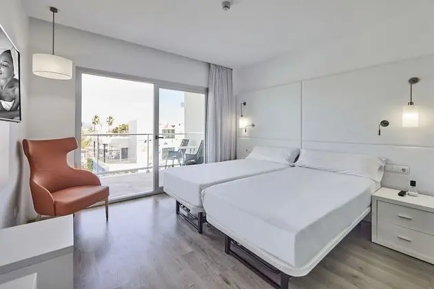 İki Ayrı Yataklı Oda, Balkon
