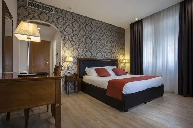 Deluxe Tek Büyük Yataklı Oda, Deniz Manzaralı