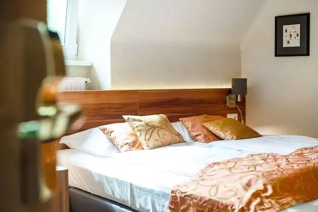 Comfort Tek Büyük Yataklı Oda