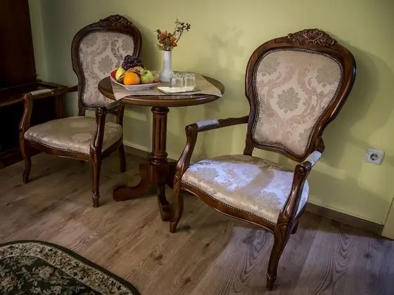 İki Ayrı Yataklı Oda, Sigara İçilmez