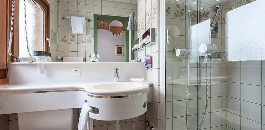 Superior Tek Büyük Yataklı Oda, Balkon