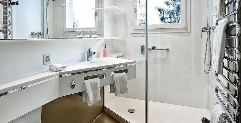 Tek Büyük Yataklı Oda, Balkon