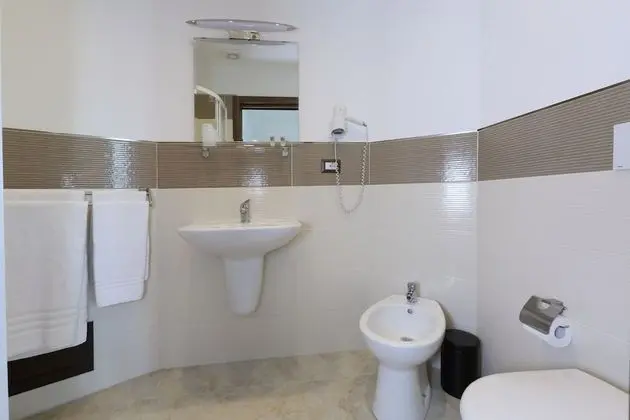 Superior Tek Büyük veya İki Ayrı Yataklı Oda, Balkon, Deniz Manzaralı