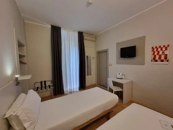 İki Ayrı Yataklı Oda, 2 Tek Kişilik Yatak