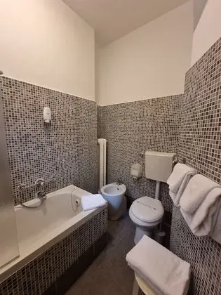 İki Ayrı Yataklı Oda, 2 Tek Kişilik Yatak