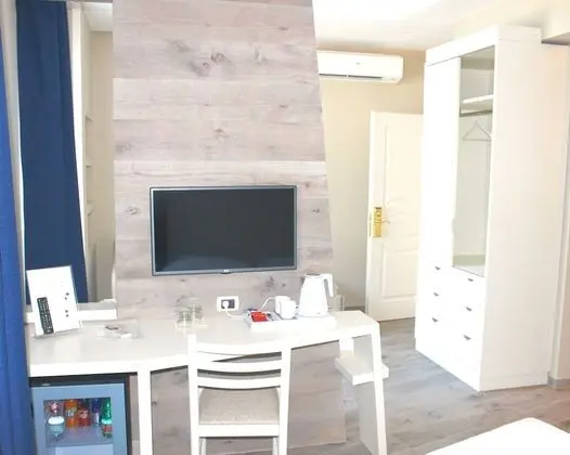 Deluxe Tek Büyük Yataklı Oda, Sigara İçilmez, Deniz Manzaralı