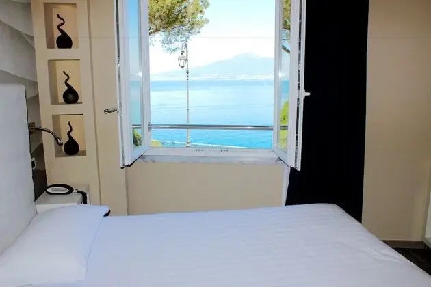 Deluxe Tek Büyük Yataklı Oda, Sigara İçilmez, Deniz Manzaralı