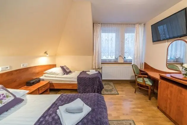 Family Üç Kişilik Oda, 2 Yatak Odası, Bahçe Manzaralı (Room #12)