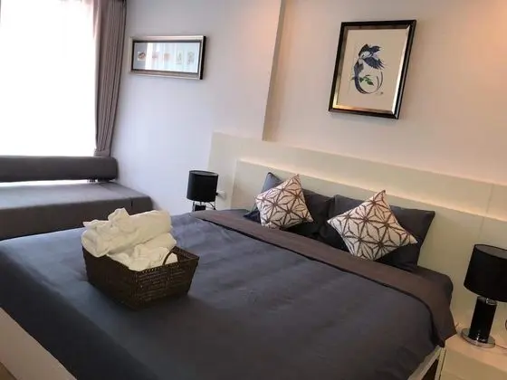 1 Bedroom Condo