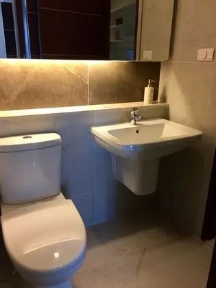 1 Bedroom Condo