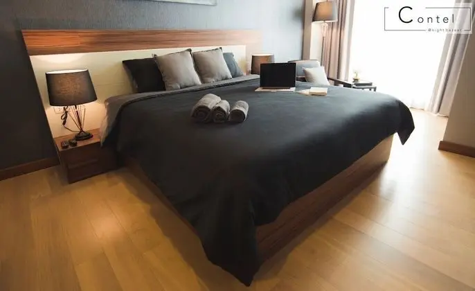 Standard Apartment with City View 1