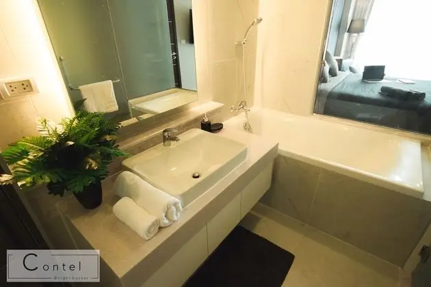 Standard Apartment with City View 1