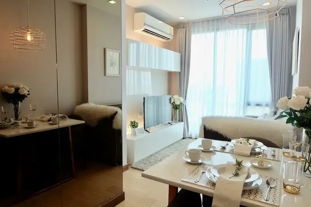 Standard Apartment with City View 2