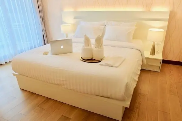 Standard Apartment with City View 3