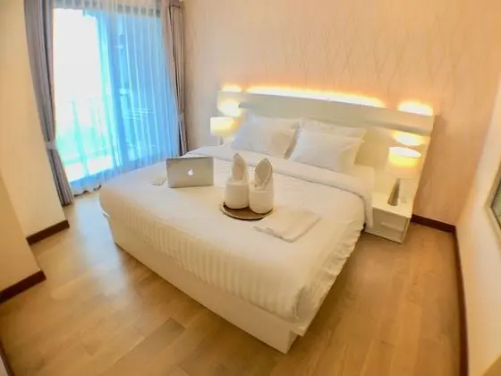 Standard Apartment with City View 3