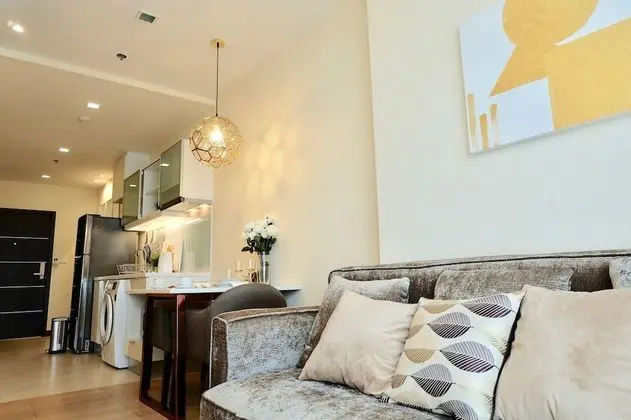 Standard Apartment with City View 3
