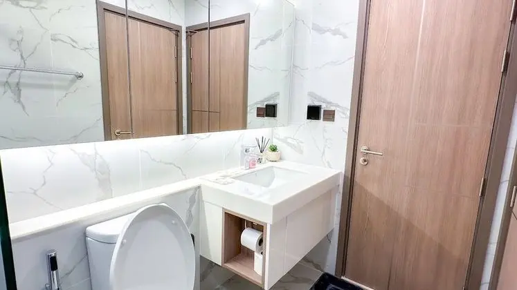 2-Bedroom Apartment