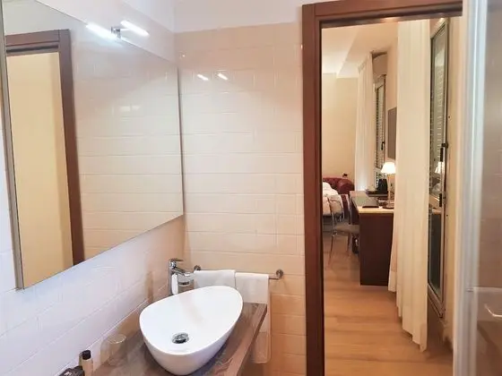 Deluxe Dört Kişilik Oda