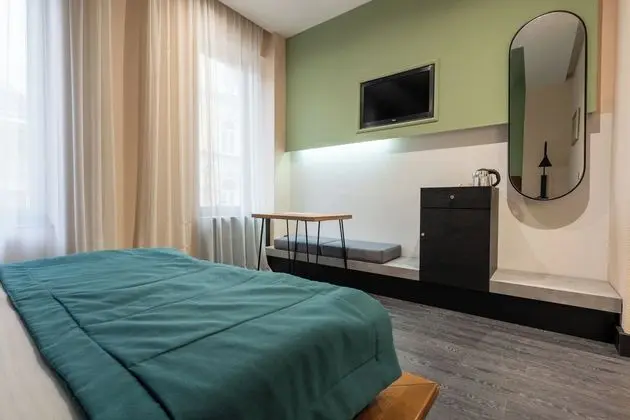 Deluxe Tek Büyük Yataklı Oda