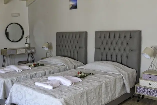 Superior Apart Daire, Bahçe Manzaralı