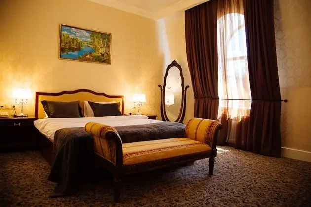 Comfort Tek Büyük Yataklı Oda