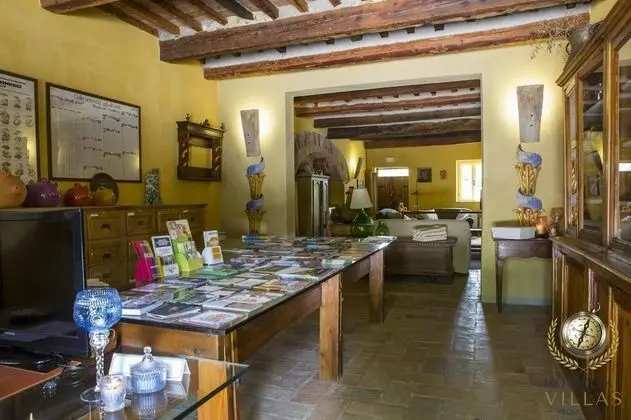 Villa (Multiple Bedrooms)